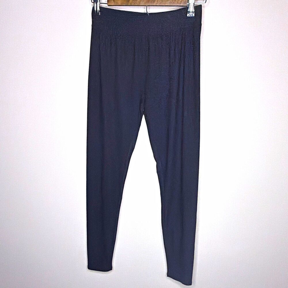 Maurices Women’s Black Solid Ankle Yoga Leggings Elastic Waist small